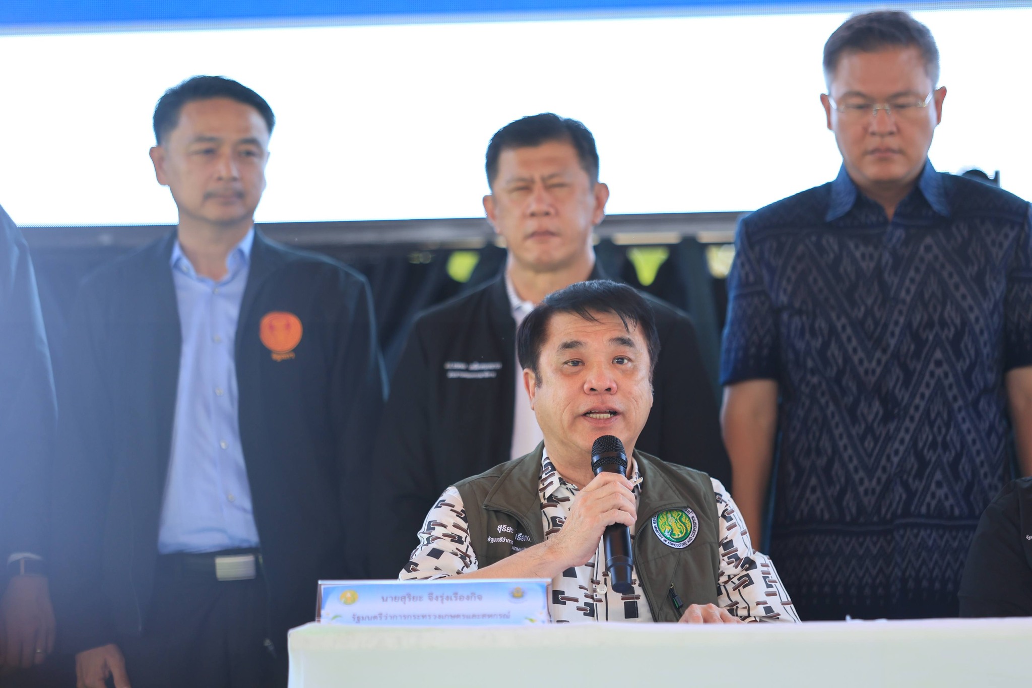 title - ส.ป.ก. ร่วมติดตาม รัฐมนตรีว่าการกระทรวงเกษตรและสหกรณ์ และคณะ ลงพื้นที่ติดตามสถานการณ์ การบริหารจัดการน้ำ จังหวัดอุดรธานี